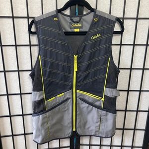 Cabela's New Era Shooting Vest - Boys XL - Black and Gray